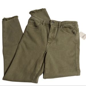 X FREE People Raw High Rise Jegging Fray Hem Sage Fall Military Skinny 28